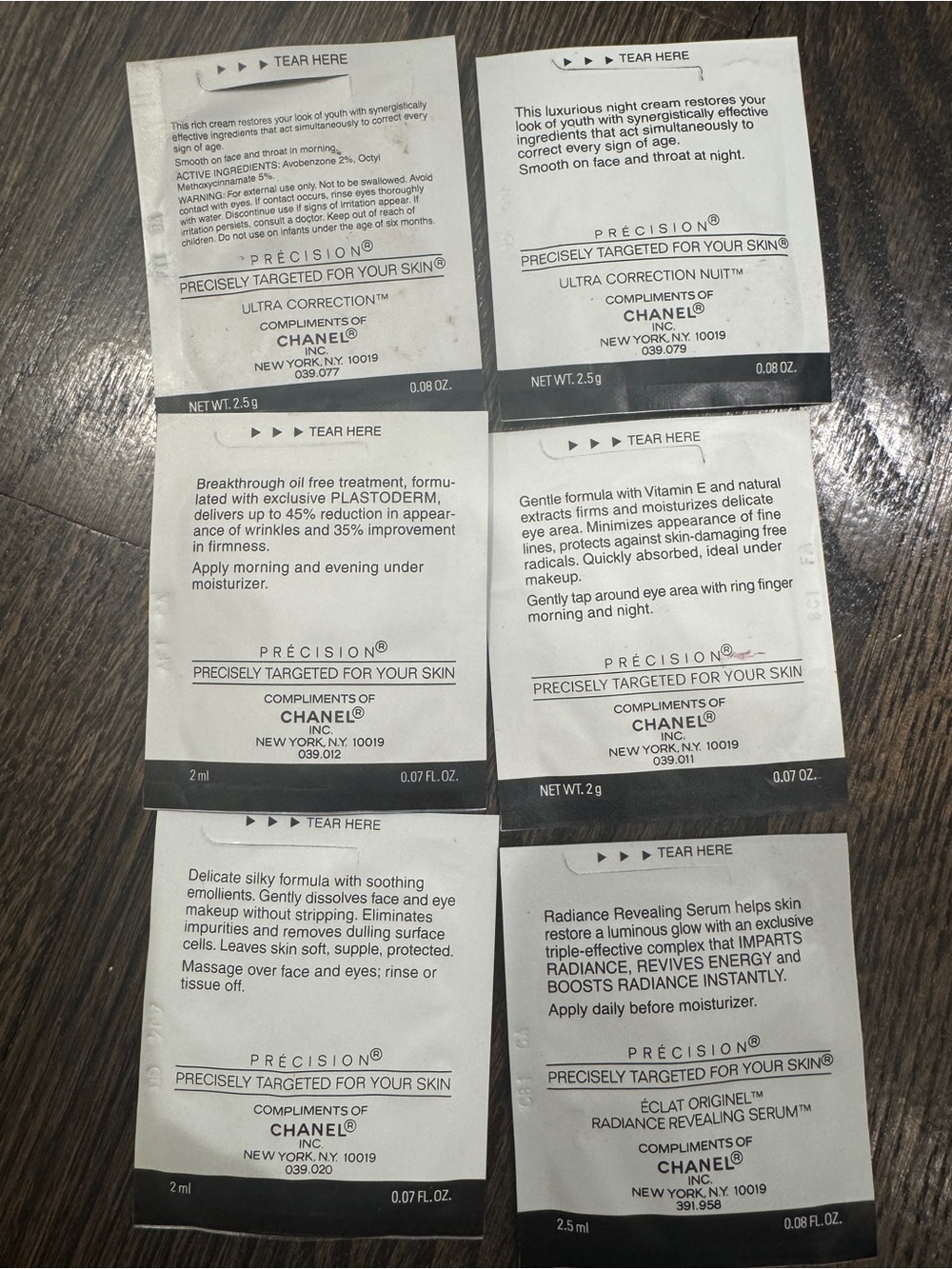 Chanel Precision 16 Skin Care Sample Packets - Picture 9 of 10